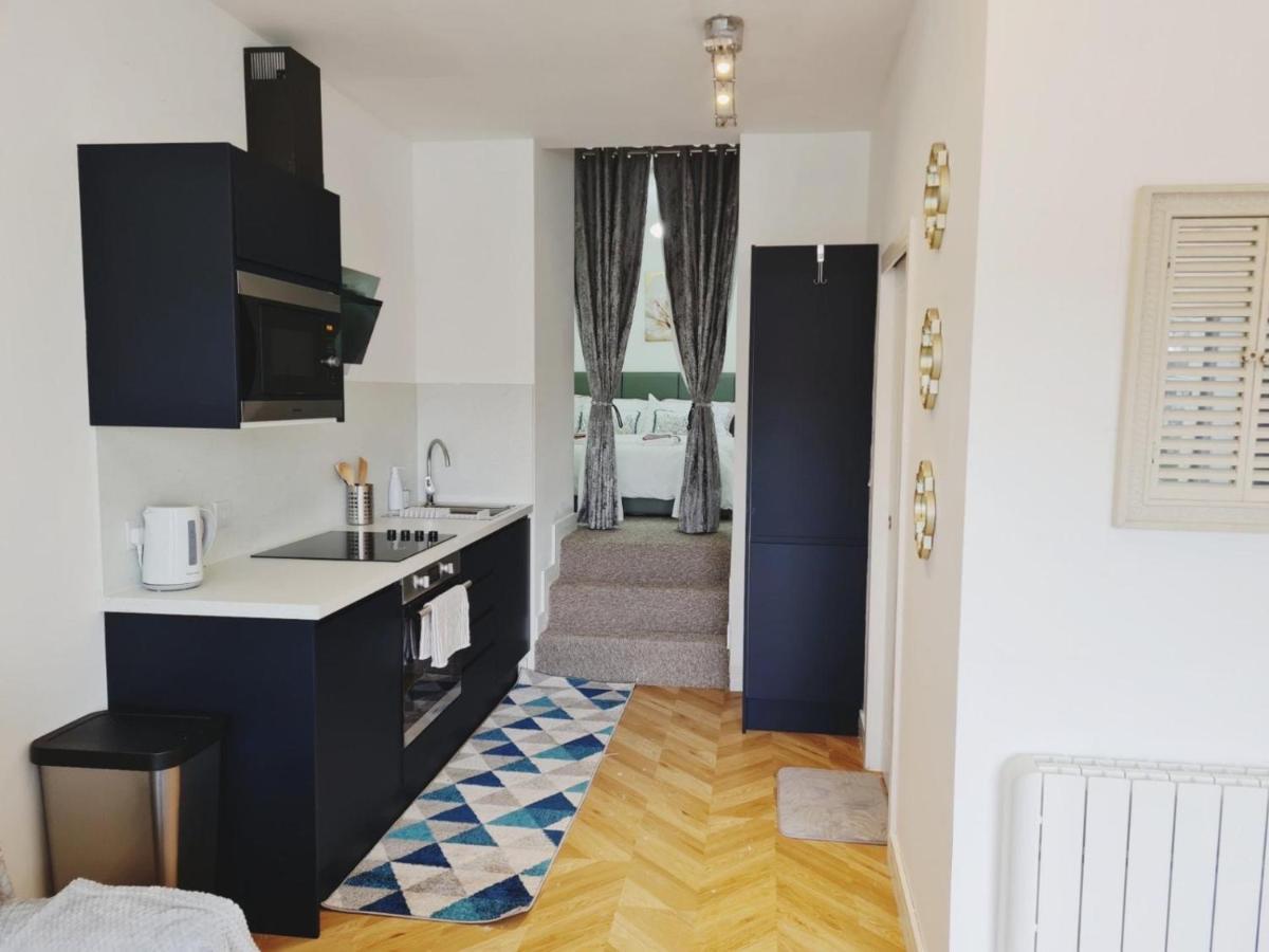 타버트 Penlea 1-Bed Flat With Harbour View In Tarbert 아파트 외부 사진